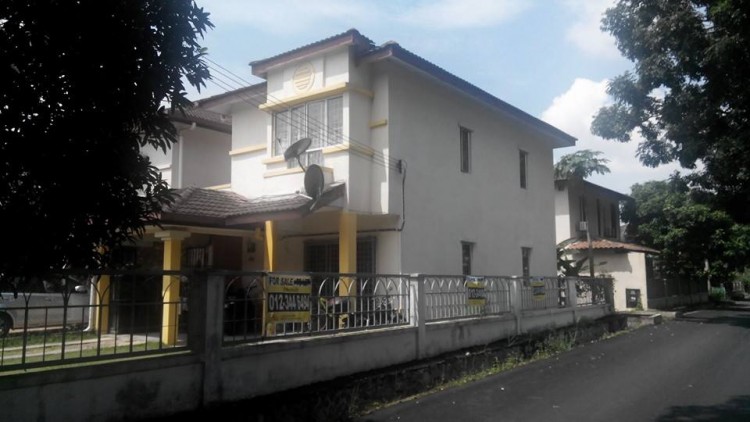Rumah dijual Saujana Utama Sungai Buloh