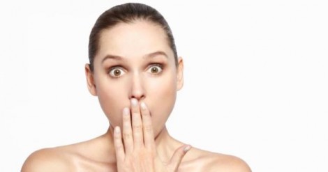 bawah ketiak gelap atau hitam