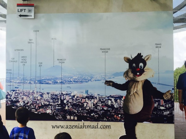 Jalan jalan di Bukit Bendera